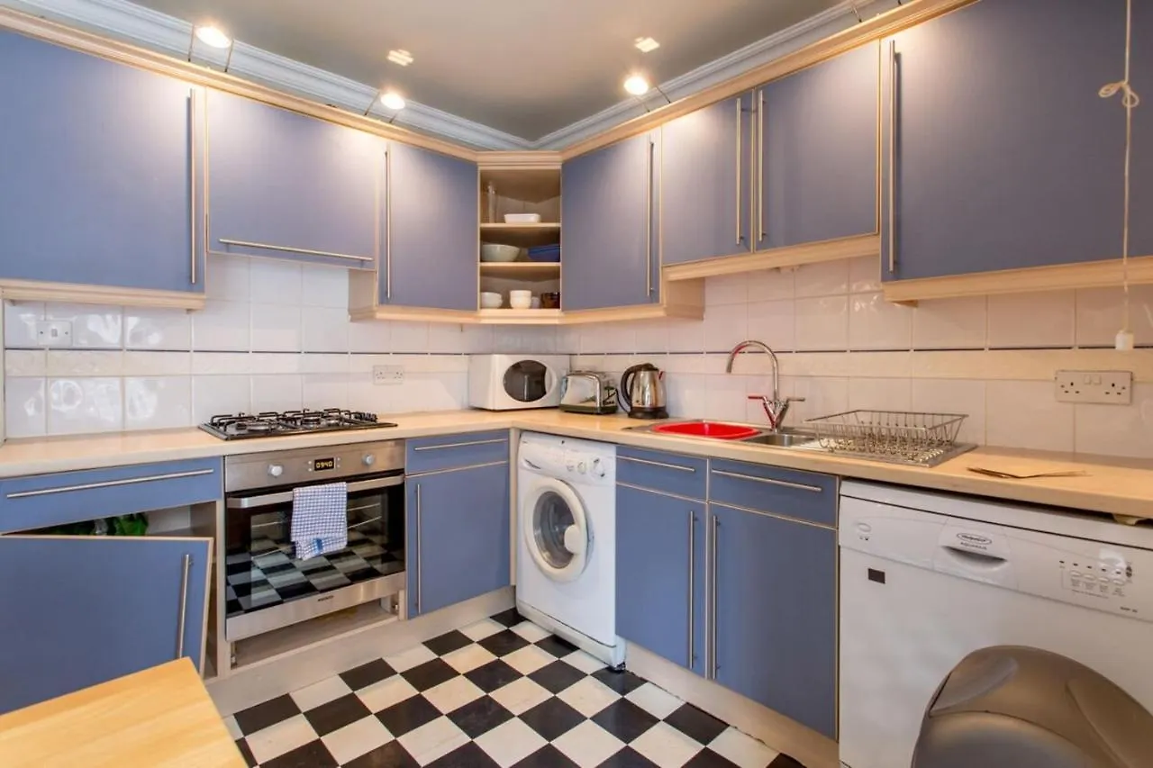 2 Bedroom Apartment By Leith'S Shore Édimbourg