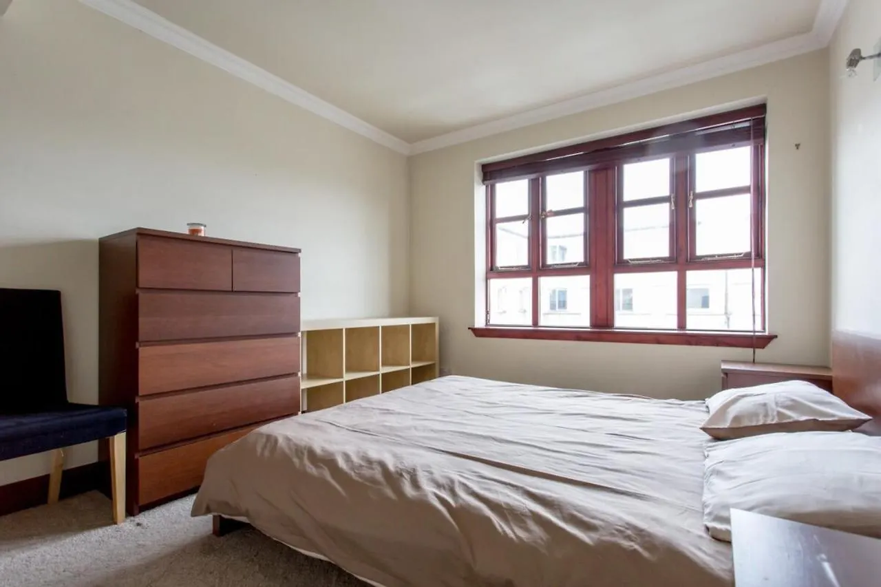 2 Bedroom Apartment By Leith'S Shore Édimbourg Royaume-Uni